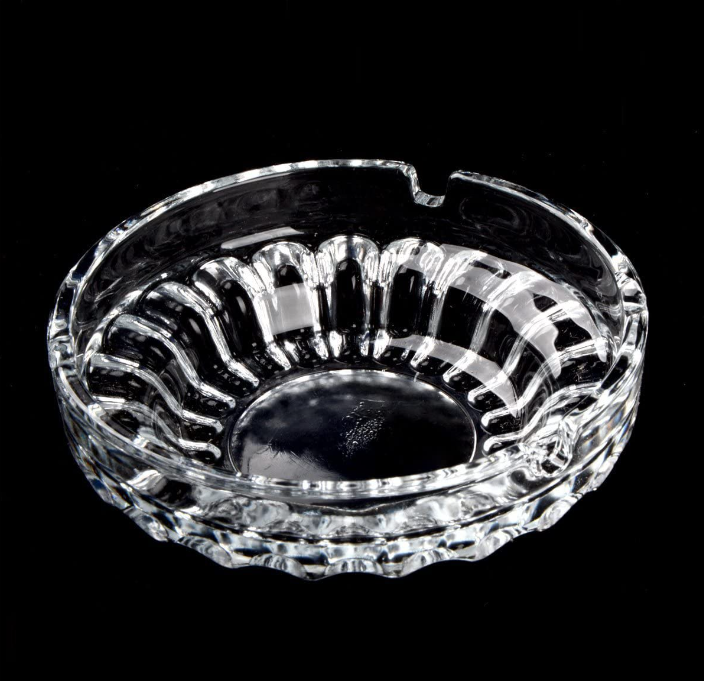 Kristalno prozirna staklena pepeljara starog stila prozirna reljefna staklena cigareta cigarete04