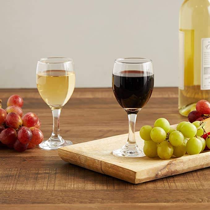 Чаша за вино са дугим стаблом за црвено и бело вино01