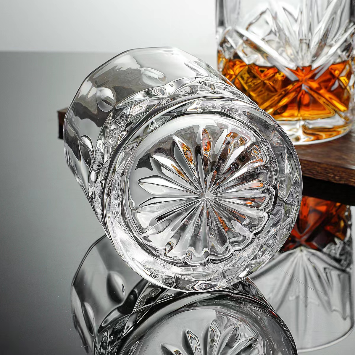 Vecmodīgas viskija glāzes Scotch, Bourbon, Liquor04 — 副本